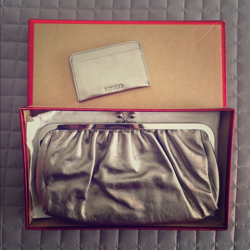 Wedding ready! Express clutch & card case